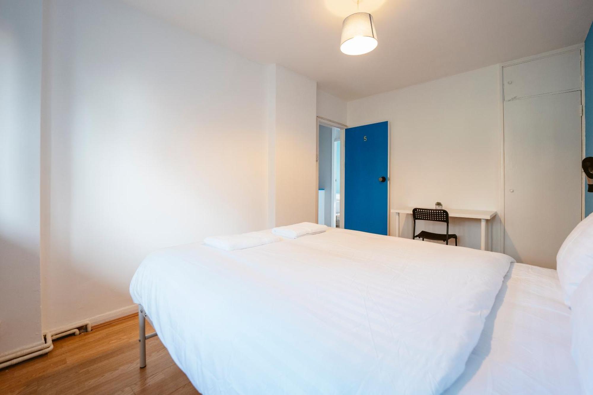 Deptford Bridge Double Rooms London Exterior photo