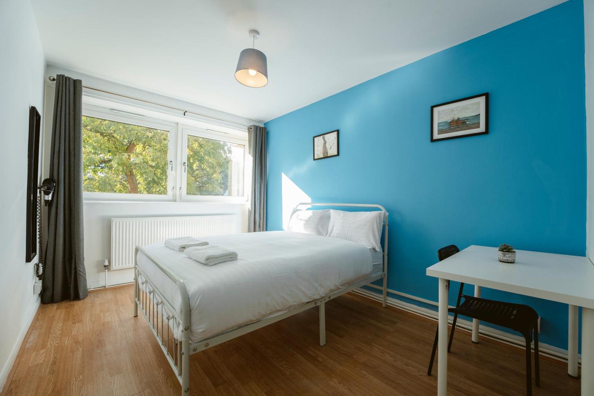 Deptford Bridge Double Rooms London Exterior photo